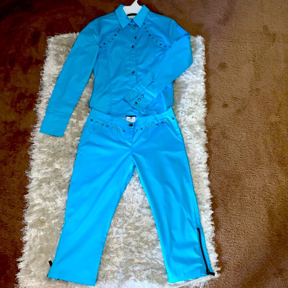VERSACE JEANS CAPRI PANTS SUIT